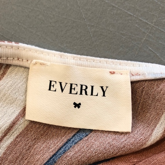 Everly Striped V-Neck Tie-Waist Romper in Rust and Cream - Picture 4 of 11